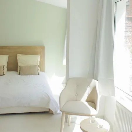 Au Calme - D'hote M Et Me Collet Oda ve Kahvaltı 3*